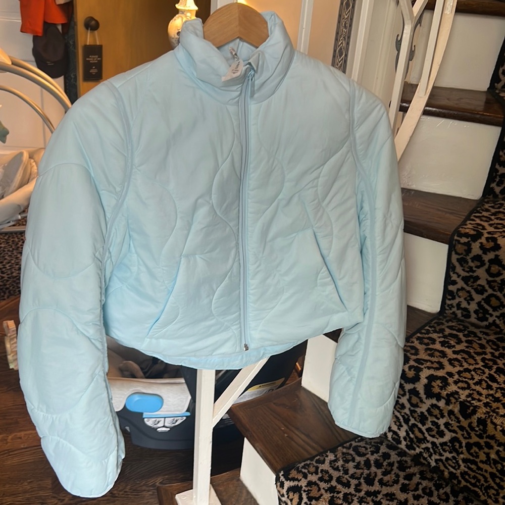 Lululemon quilted light insulation cropped jacket